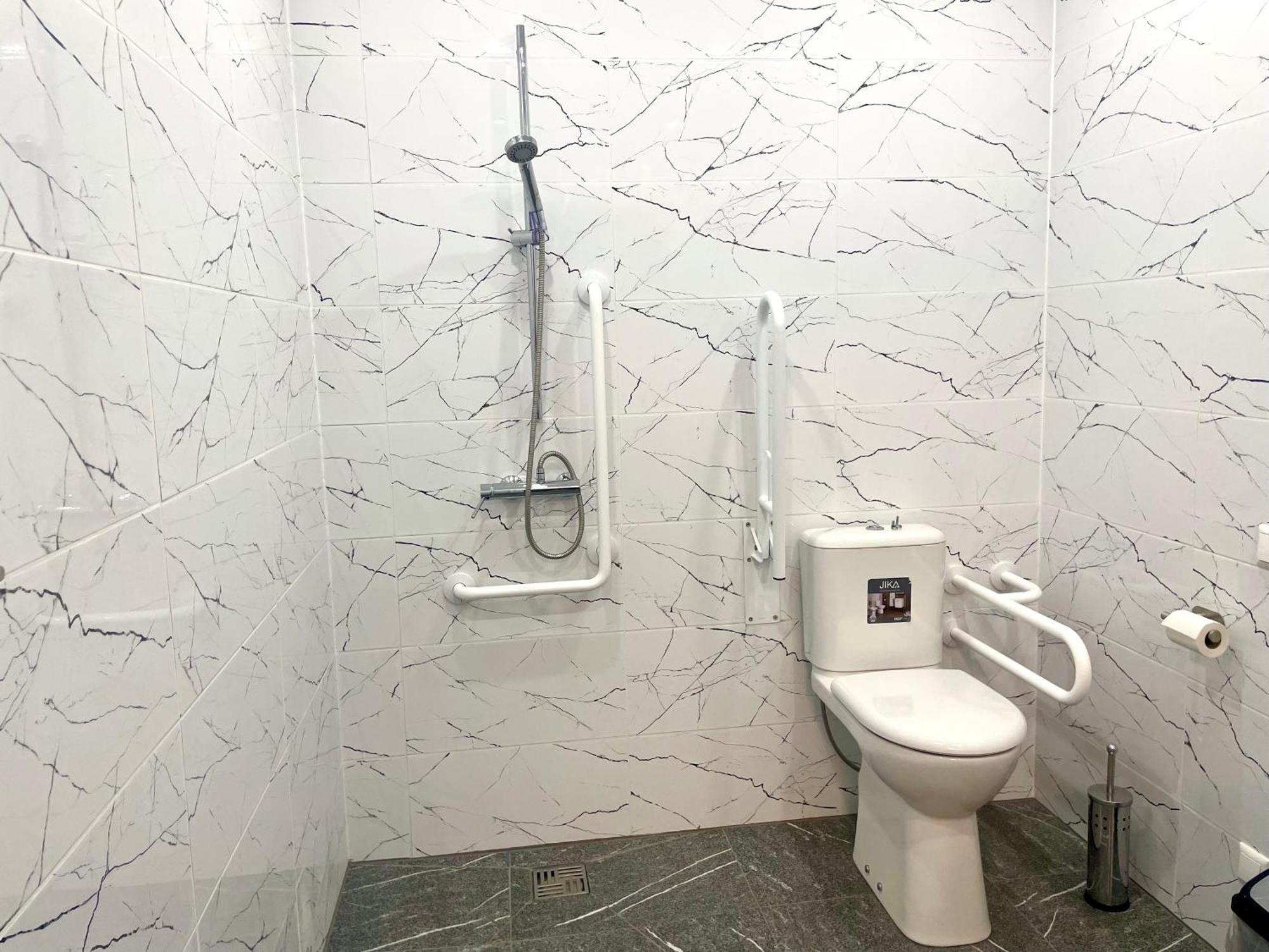Central Hostel Єлгава Екстер'єр фото