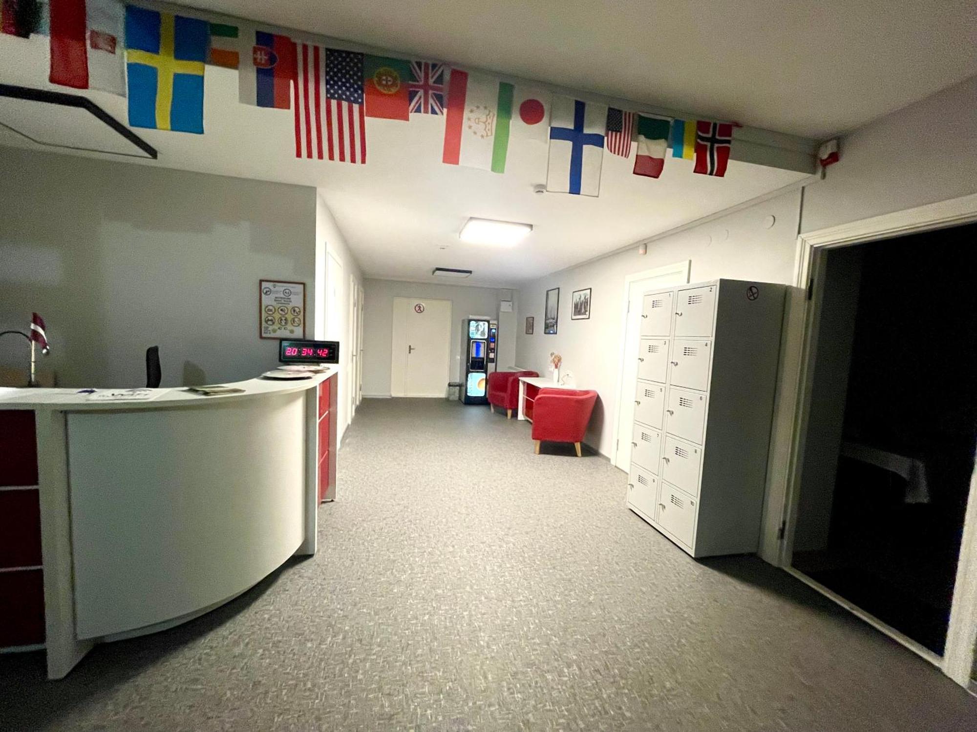 Central Hostel Єлгава Екстер'єр фото