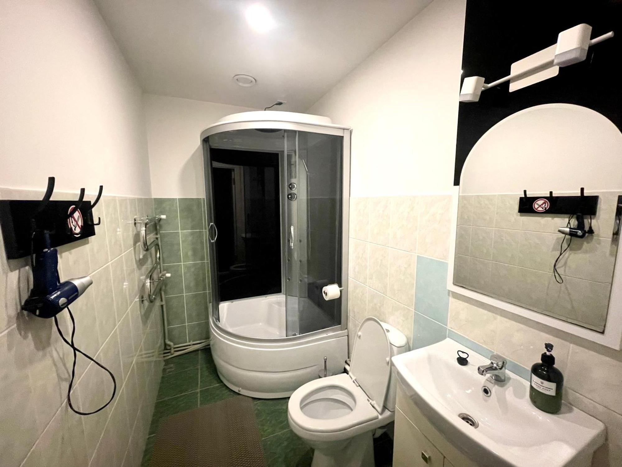 Central Hostel Єлгава Екстер'єр фото